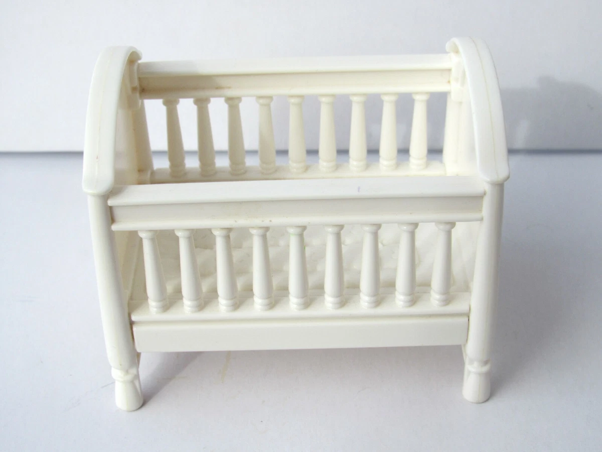Fisher Price Loving Family Dollhouse baby girl bassinet crib with