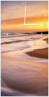 Wallario Wanduhr Sonnenuntergang Strand - Abendspaziergang Sand Sandstrand  Meer