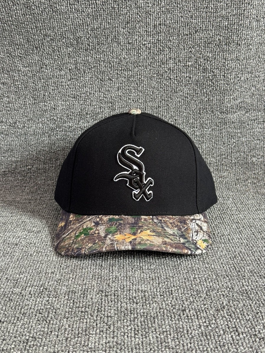 Mitchell & Ness Chicago White Sox Snapback Camo Brim Black Hat