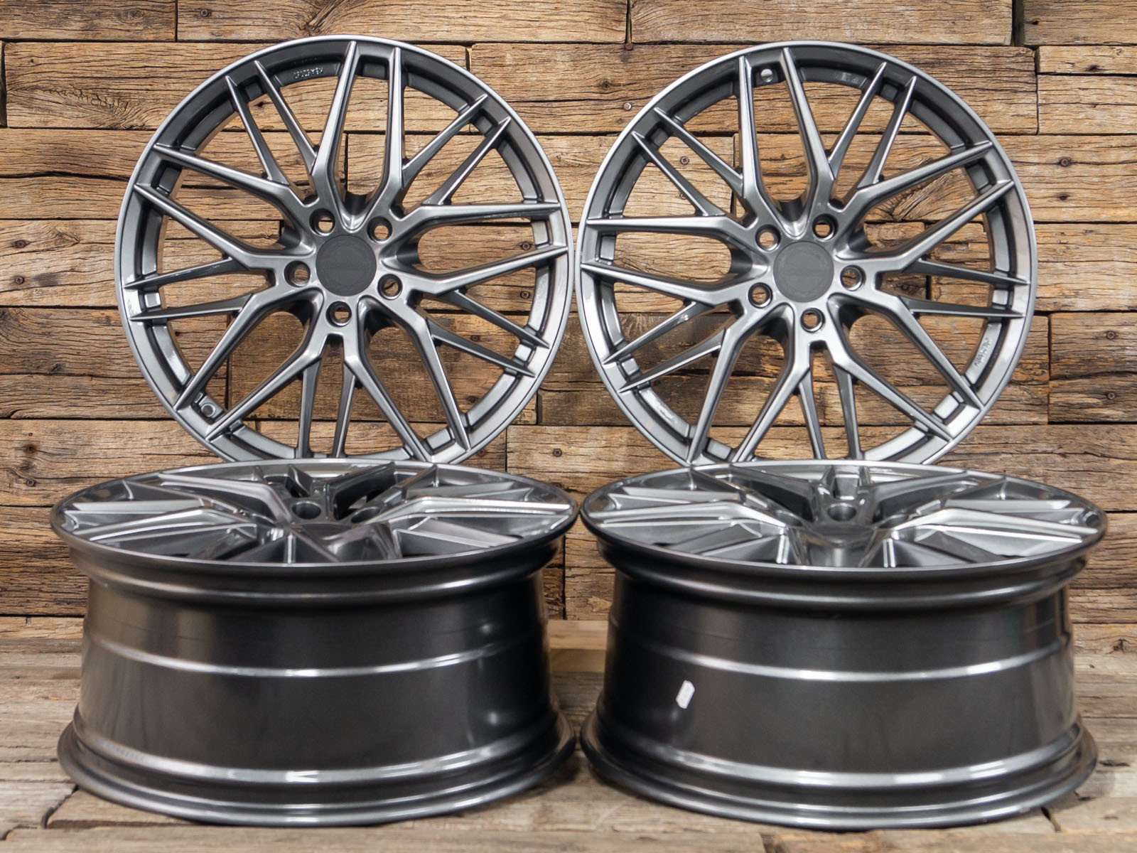 Cerchi 18 pollici RW01 antracite per Seat e Cupra foto 4