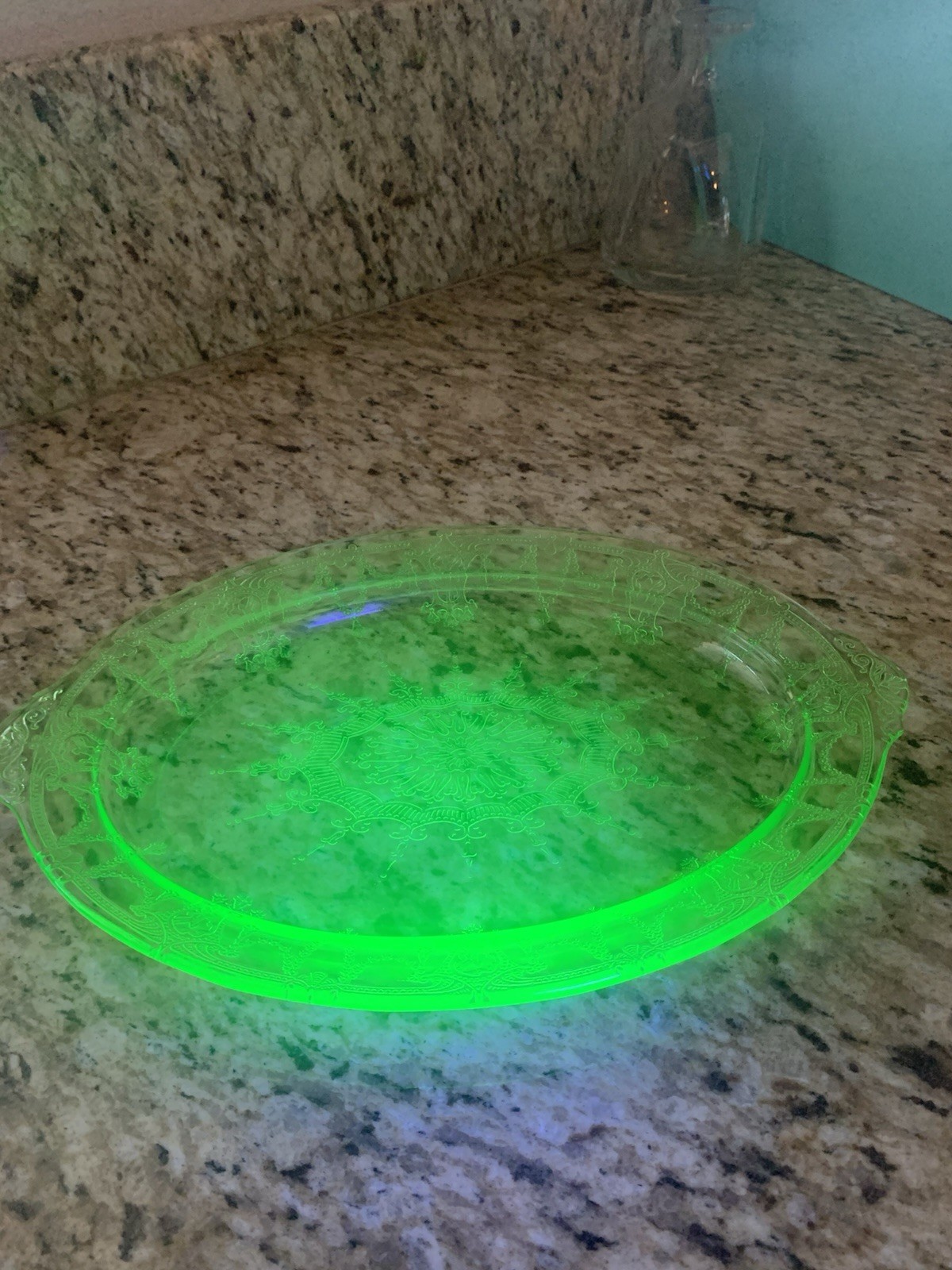 Vtg Anchor Hocking Cameo Ballerina Uranium Green Oval Serving Plater  12x8”