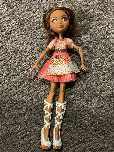 Mattel Ever After High Cedar Wood First Chapter Doll Daughter of Pinocchio
