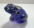Fenton Violet Frog Figurine Flowers “God’s Light Is Everywhere” Signed