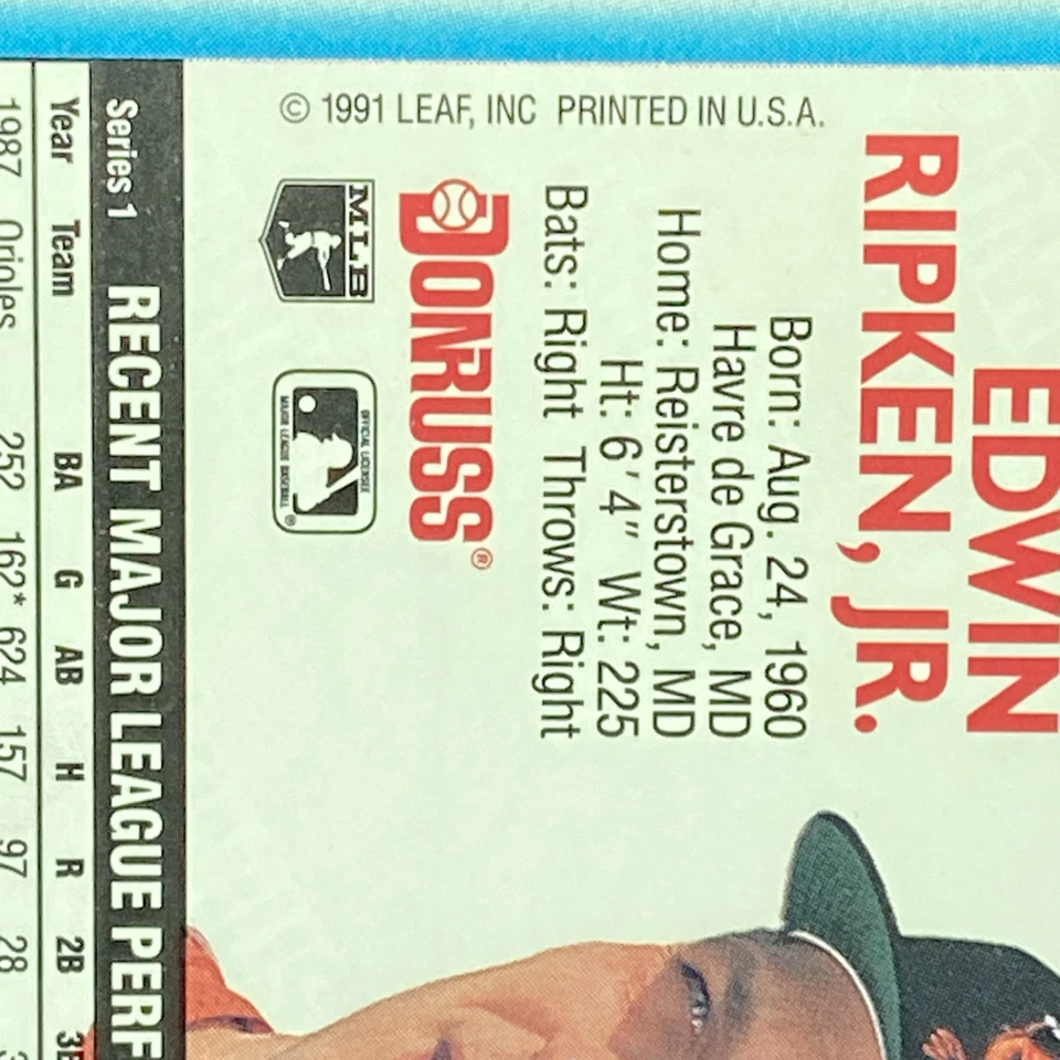 1992 Donruss Baseball Error Card 35 Cal Ripken No Dot After Inc - Image 3 of 3