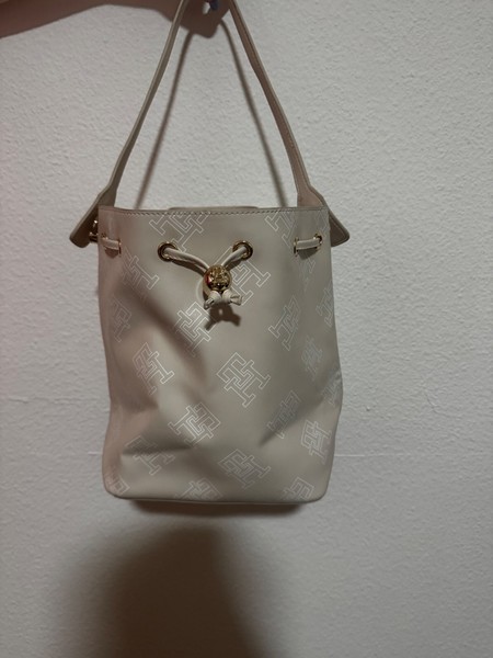 Tommy Hilfiger Beuteltasche, Top Zustand, wie neu!