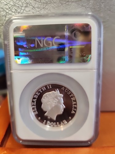 2012P Austrailia S $1 Kamgaroo-High Relief - Picture 2 of 4