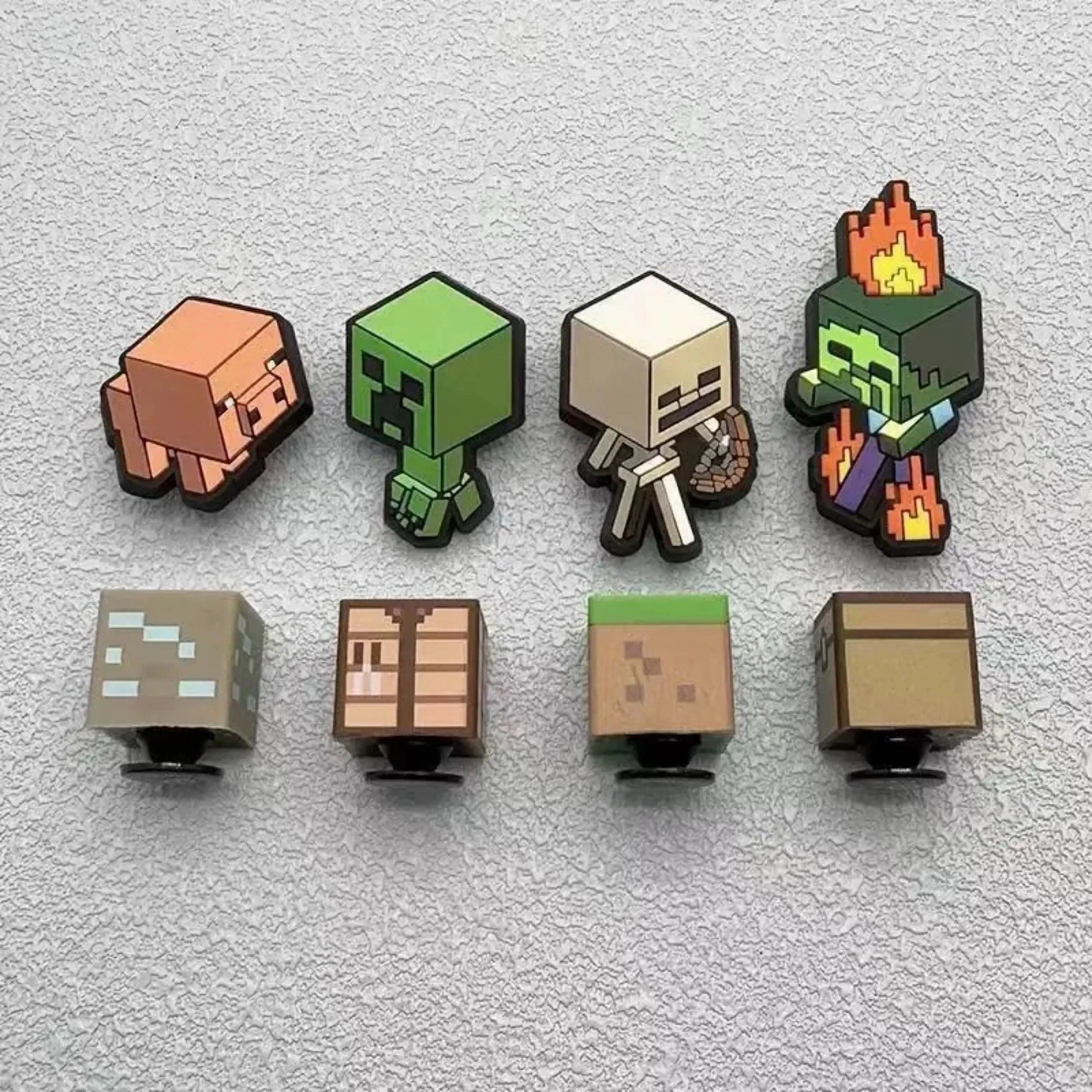 Minecraft Jibbitz Charms Crocs  8-Pack NEW