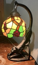 Tiffany-Style Stained Glass Table Lamp with Bronze Cat Base — listing 2