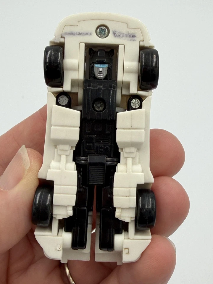 TRANSFORMERS UNIVERSE AUTOBOT JAZZ WHITE SPY CHANGER CAR MINI FIGURE LOOSE - Image 4 of 4