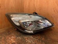 Vauxhall Meriva B Headlight Drivers Right O/S Halogen 14-17 Mk2 13372322