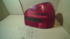 Heckleuchte Rückleuchte  Rechts  8L0945096A 8L0945096A Audi A3 1.6 Bj 1998