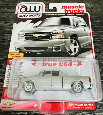 2024 AUTO WORLD 2006 CHEVY SILVERADO SS MUSCLE TRUCKS  REL 4 1/64