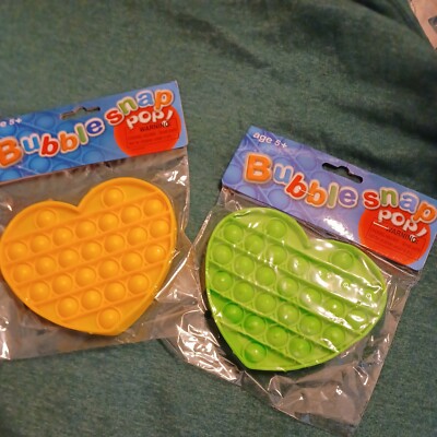 **NEW ** Bubble Snap Pop Lot of 2 pop its