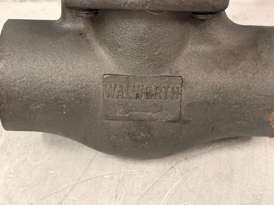 WALWORTH 1-1/2" A105N Forged Steel 800# Socket Weld Globe Valve # 5520SW - Image 2 of 4