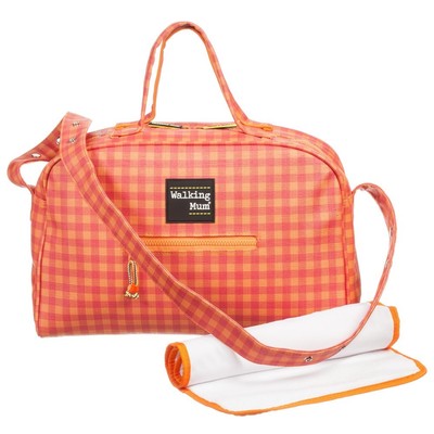 walking mum changing bag