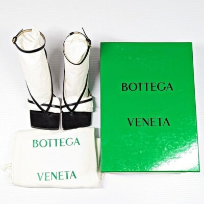 直営店☆BOTTEGA VENETA☆ お洒落♪STRETCH WEDGE ミュール Bottega Veneta Women's Black Stretch Strappy Wedge Sandals