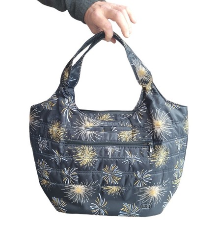 Pre-Owned LUG Black Firework Gondola Quilted Hobo Tote One Size
