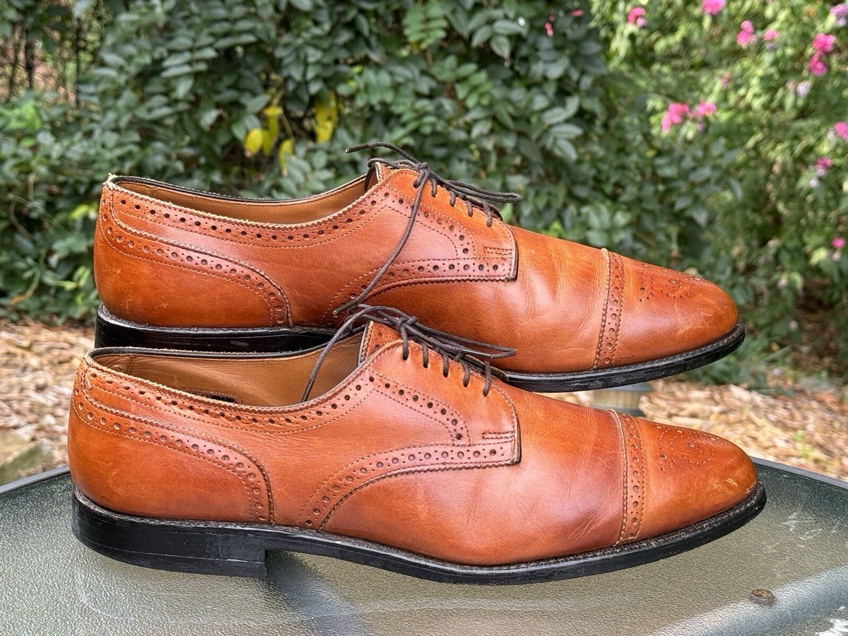 Allen Edmonds Sanford Men display picture 2