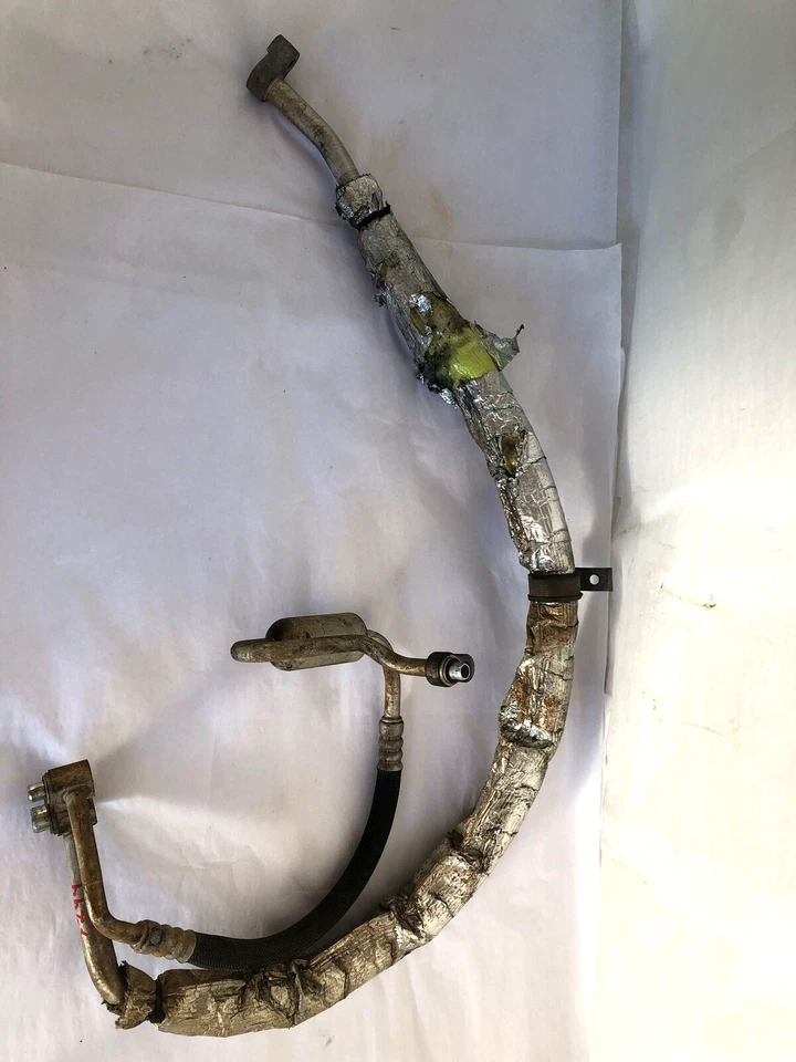 Conjunto de manguera de línea de succión y descarga de aire acondicionado Ford Fusion 2010-2012 Foto 3 de 4