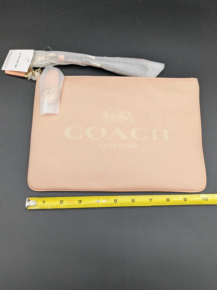 COACH Jacquard Turnlock Pouch 26 Pink Peach Nude Wristlet New With