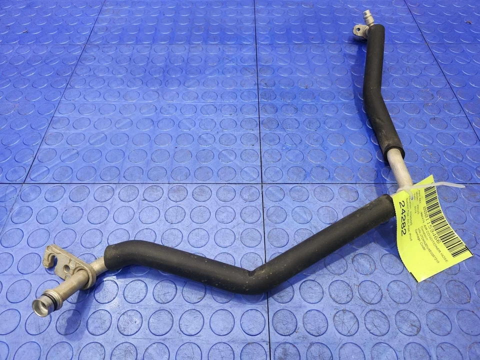 Tubo de succión de aire acondicionado 10-15 Toyota Prius 1,8 L genuino OEM 8870747041 Foto 4 de 4