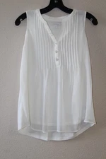 Charter Club Womens Cream Sleeveless Top PM NWT