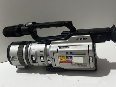Sony DCR-VX2000 MiniDV Camcorder - 