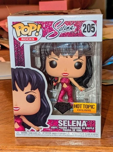 Funko POP! Rocks SELENA #205 Hot Topic EXCLUSIVE! Diamond Series Vinyl Figure