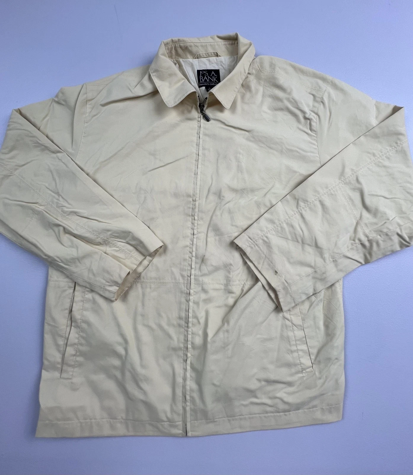Jos. A. Bank Jacket Mens Large Beige Windbreaker Zip Lined Travel Lightweight
Opens in a new window