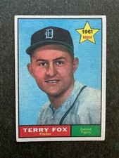 1961 Topps Baseball #459 Terry Fox Rookie Card. rookie card picture