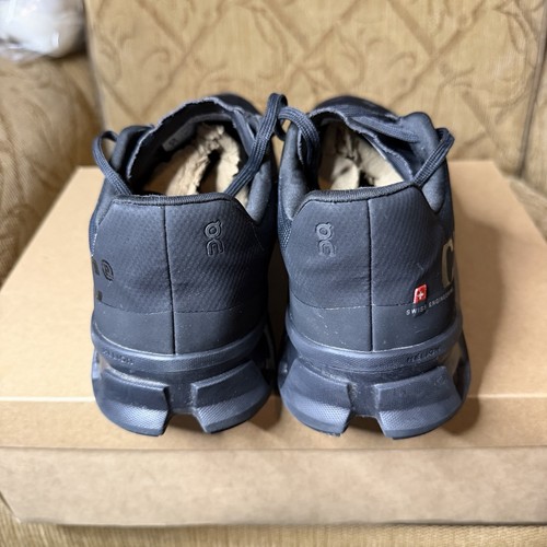 On Cloudmonster, tutto nero uomo US 11 Medium - Foto 6 di 12