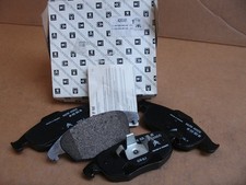 4253.61 Bremsbelagsatz Vorne für Peugeot 5008 2009-2017