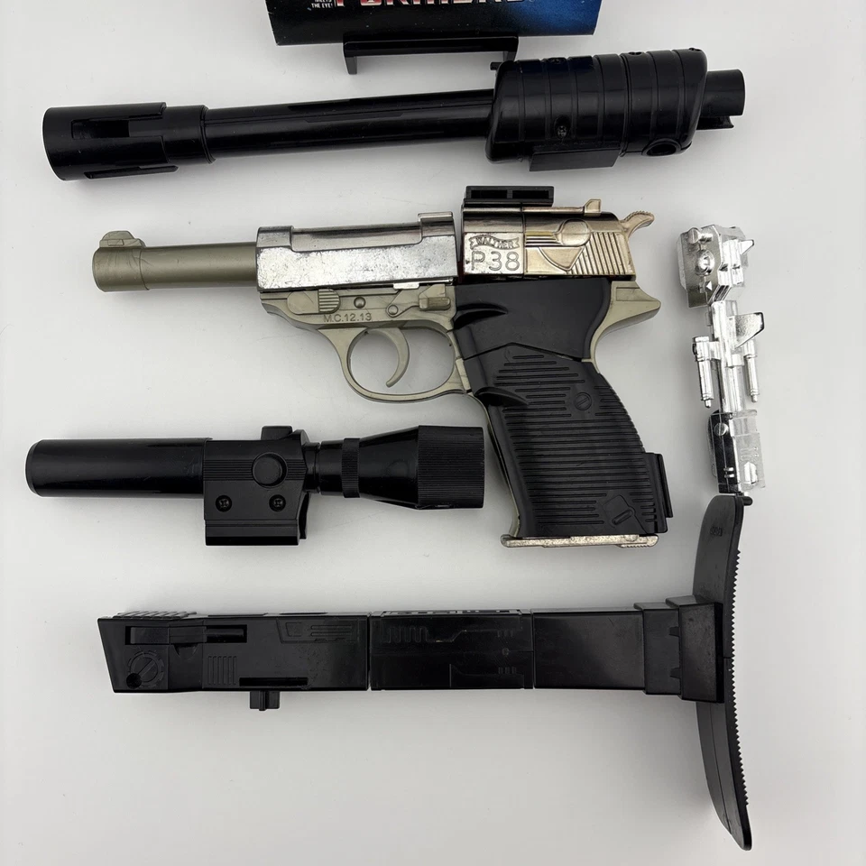 Megatron Complete - Vintage 1984 G1 Transformers Hasbro Pre-Rub No Date - Image 4 of 4