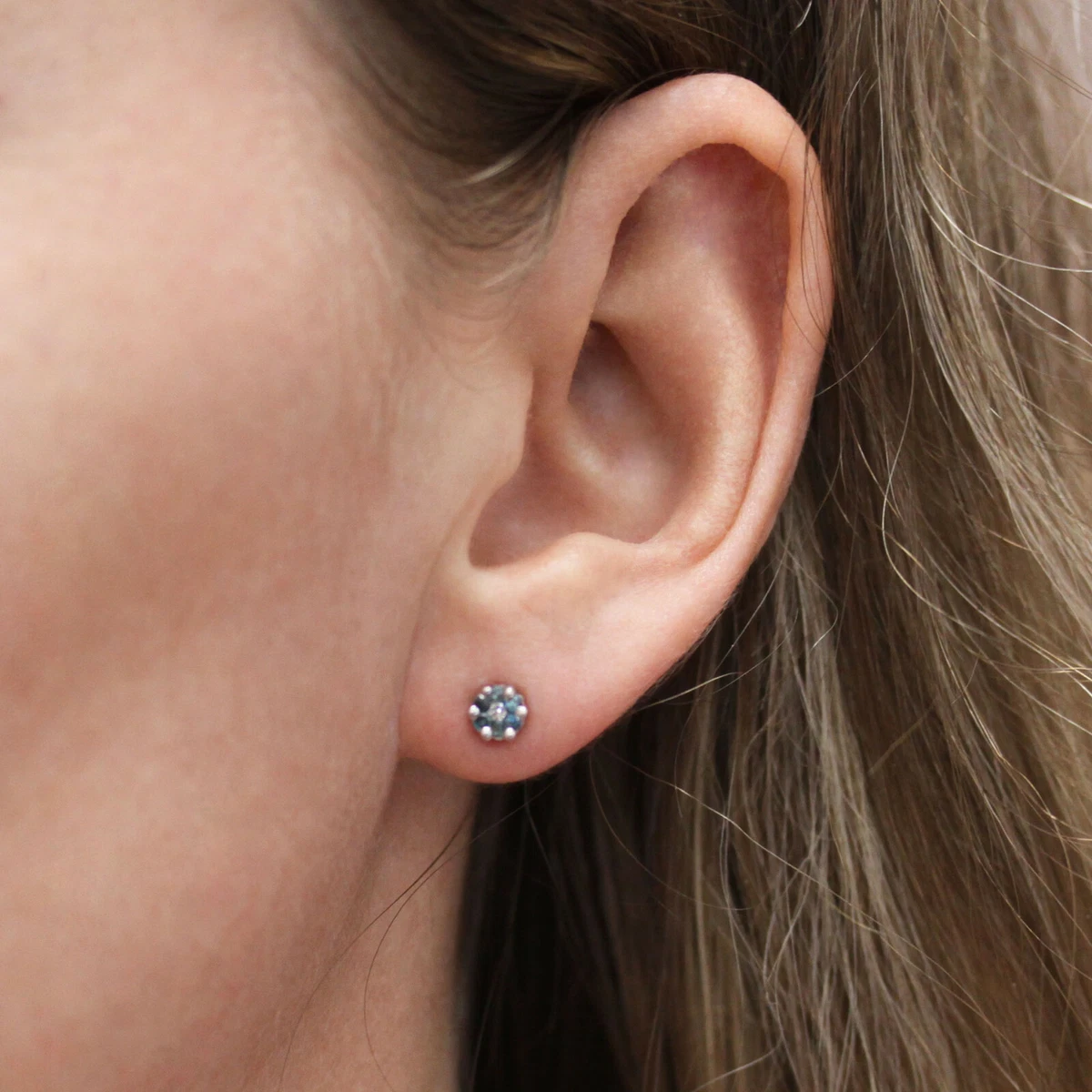 0.3 ctw Natural Blue Diamond Solid 14k Gold Flower Cluster Stud Earrings 5 MM