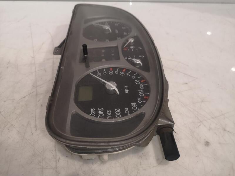 ん 8200218874 251069 dashboard for RENAULT LAGUNA II (BG0