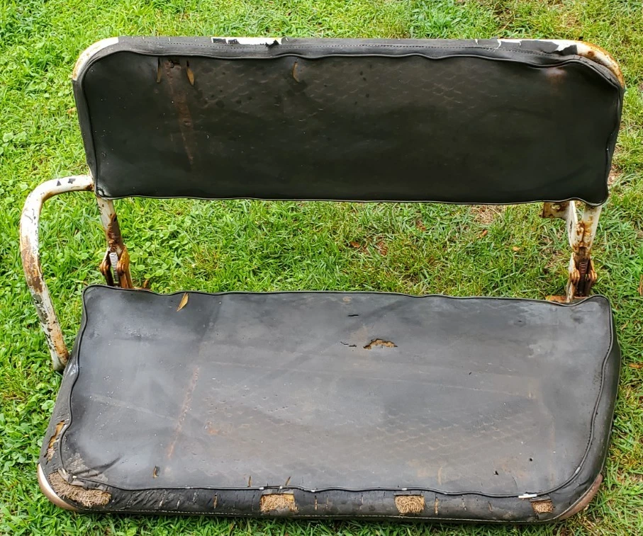 Asientos traseros plegables derecho e izquierdo Toyota Land Cruiser FJ40 OEM Foto 2 de 4