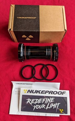 Nukeproof Horizon schwarz BSA 68-73 mm SRAM DUB Gewinde Edelstahl untere Halterung