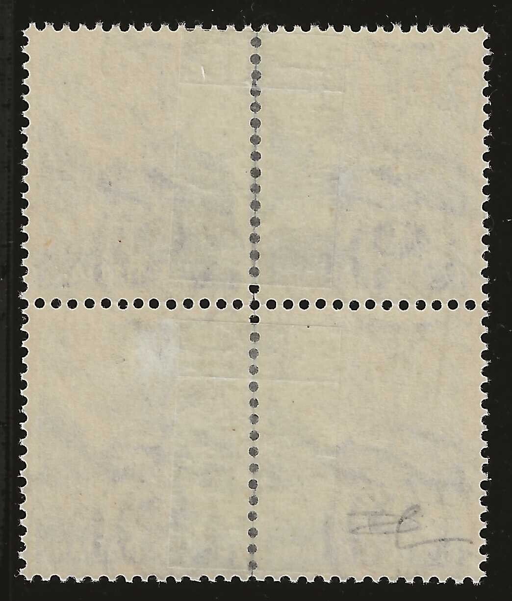 Foto 2 di 2