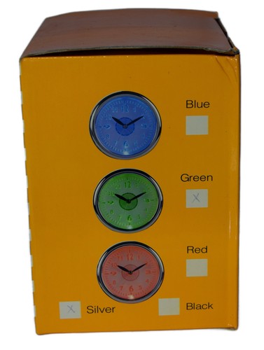 SPOTLIGHT:GREEN LED LIGHT WITH ON/OFF SILVER CASE DESKTOP ALARM CLOCK WHITE DIAL - Picture 3 of 11