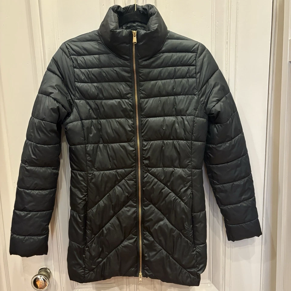 Barbour 女式香农绗缝 Puffer 夹克美国 6 码深绿色全拉链二手状况完好 — 第 3/4 张图片