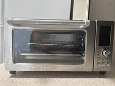 Nuwave Bravo Pro Toaster Oven & Air Fryer, Model 70002. Color: Metallic Gray