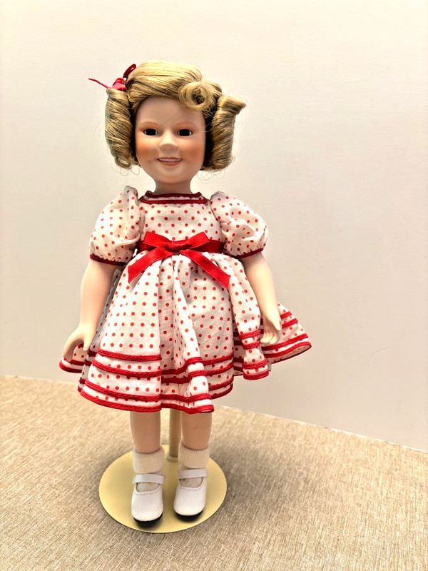 Danbury Mint Vintage 2000 The Shirley Temple "Stand Up and Cheer" Doll