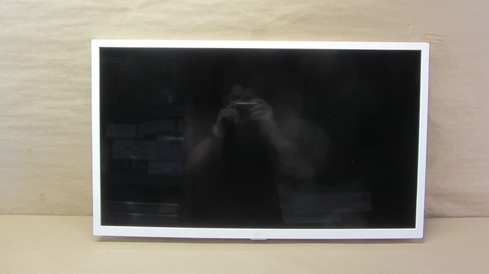 Pantalla LG 32 IPS, Full HD, Monitor Inteligente 32SR53FS Foto 4 de 4