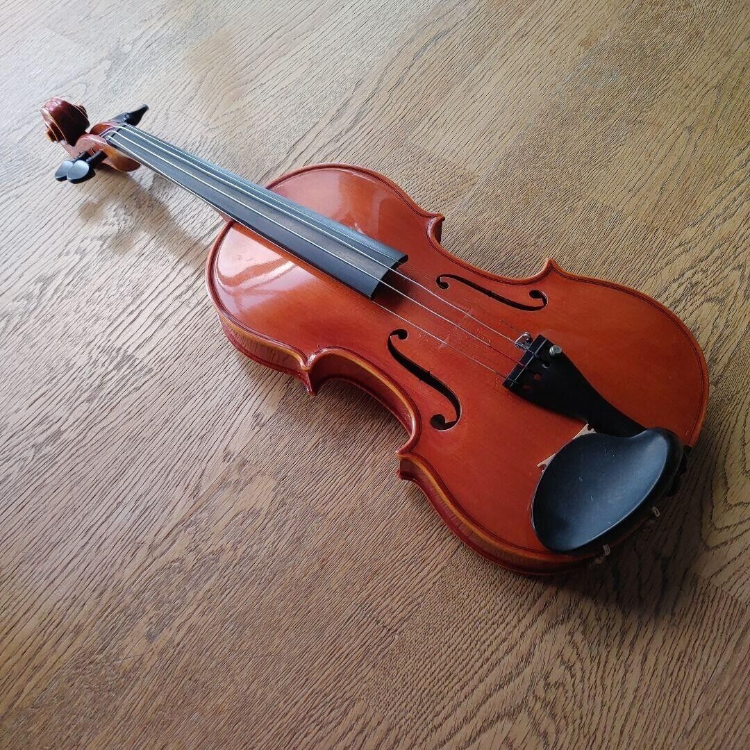 SUZUKI violin No.330 3/4 with case vintage kid size from SUZUKI violin No.330 3/4 with case vintage kid size from