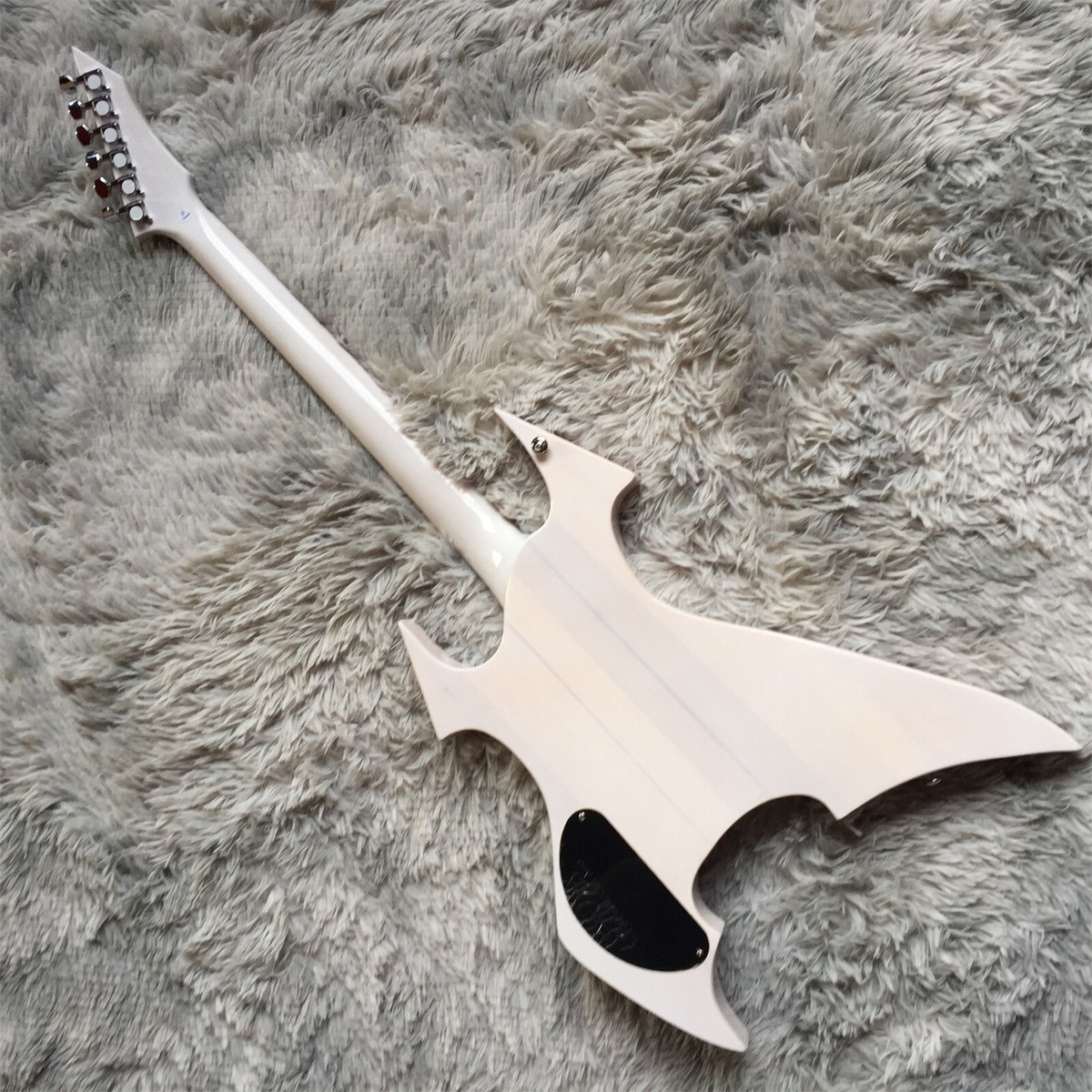 King &amp; Prince - かめきち 1989 BC Rich Japan WG-801 Warlock (White Dragon) – Cool Old