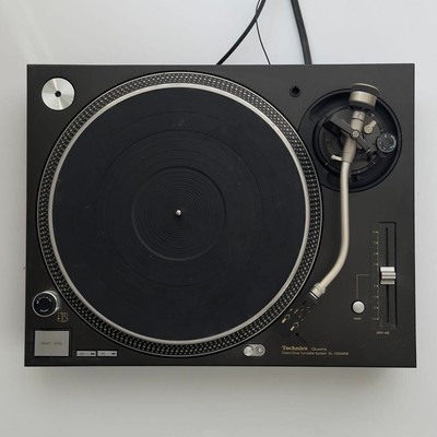 Technics SL-1200MK6 Black Direct Drive DJ Turntable SL1200 Technics SL-1200MK6 Black Direct Drive DJ Turntable SL1200
