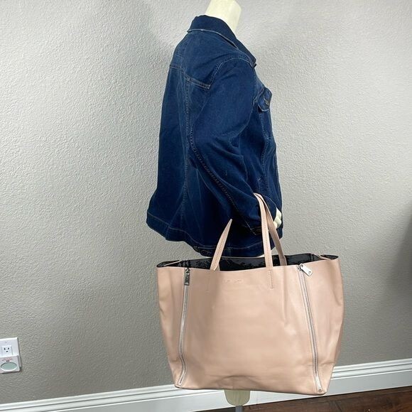 Rare Celine Horizontal Zip Gusset Cabas Tote Bag Large Rare Celine Horizontal Zip Gusset Cabas Tote Bag Large