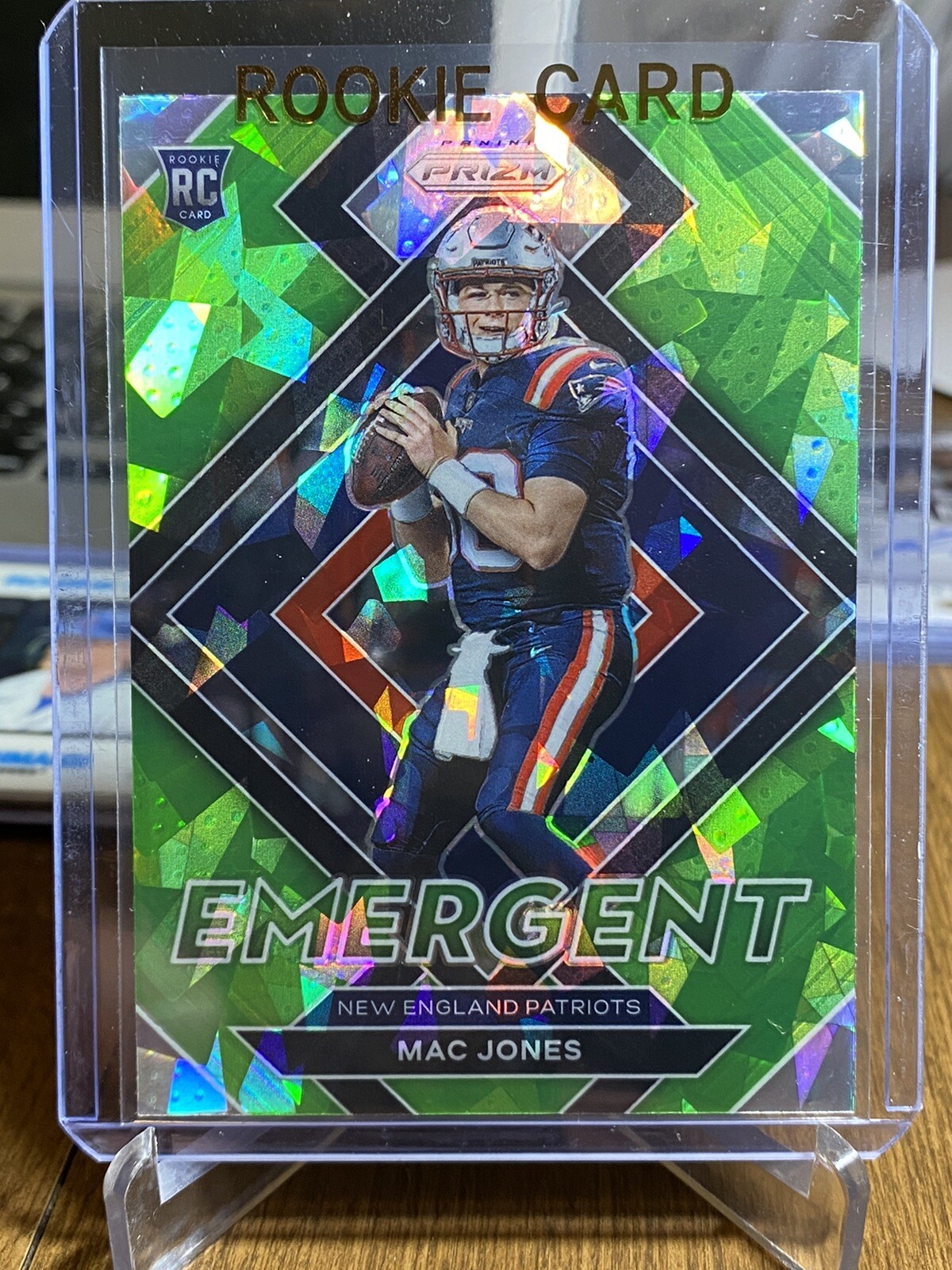 2021 Panini Prizm Mac Jones Rc Rookie Emergent green ice prizm