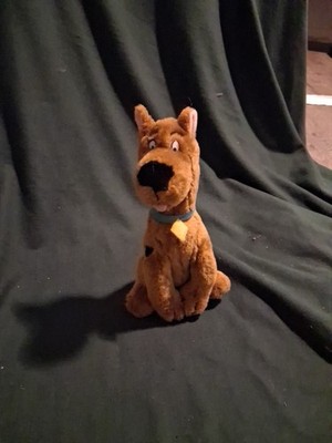 Scooby Doo 11  Sitting Plush Cartoon Network Great Condition Play By Play