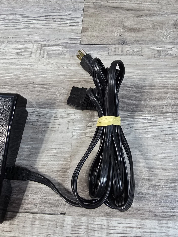 Bernina Bernette YC-420-4 YDK Controller Sewing Machine Foot Pedal For 2000D OEM - Image 3 of 4